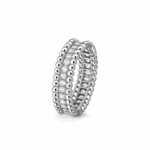 Perlee Diamonds Ring