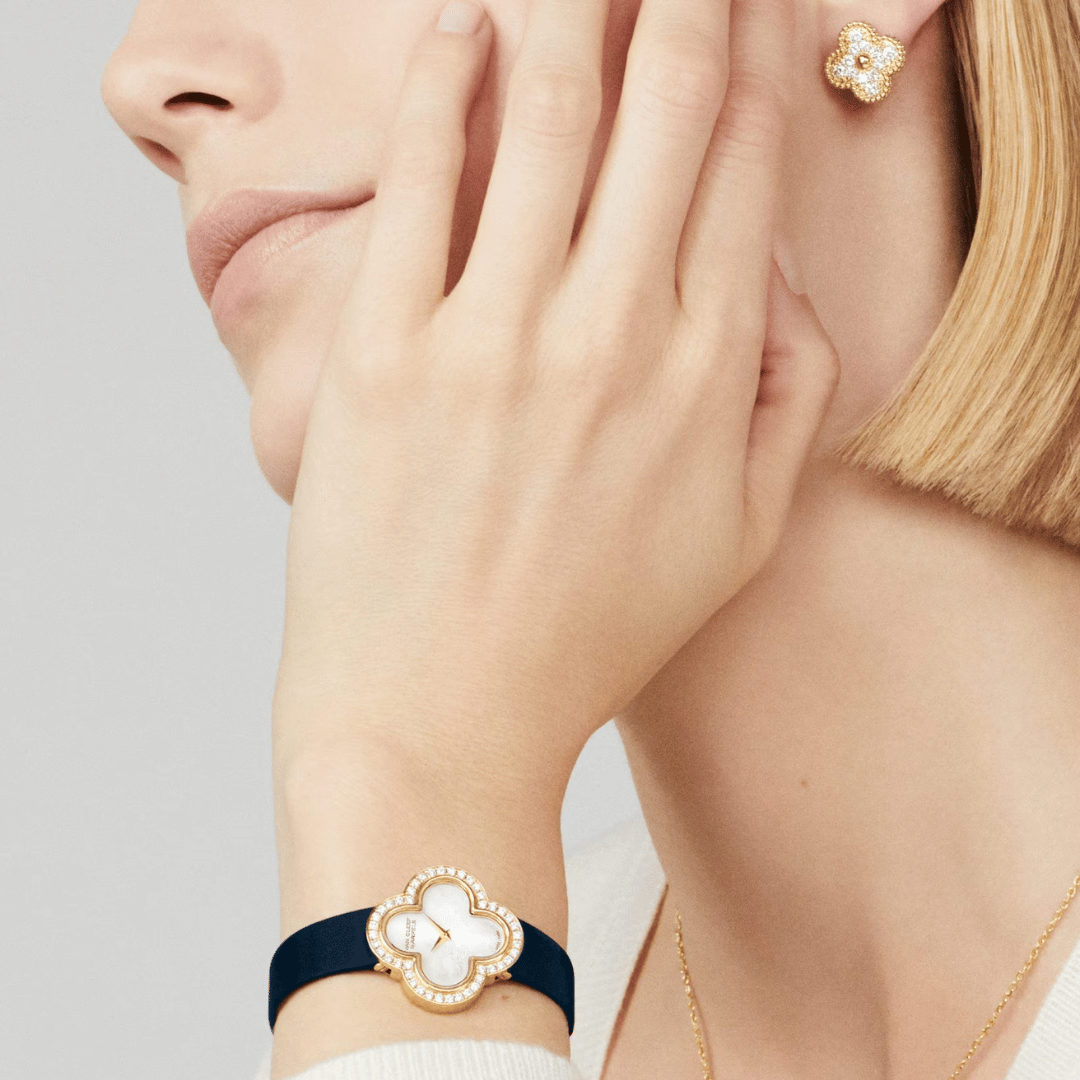 Vintage Alhambra Earrings - Image 4