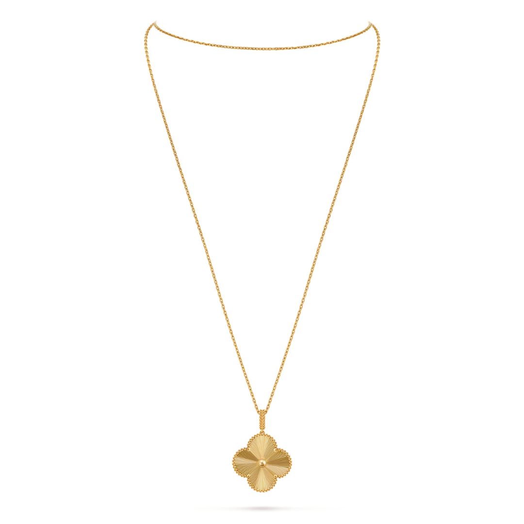 Magic Alhambra Necklace - Image 3