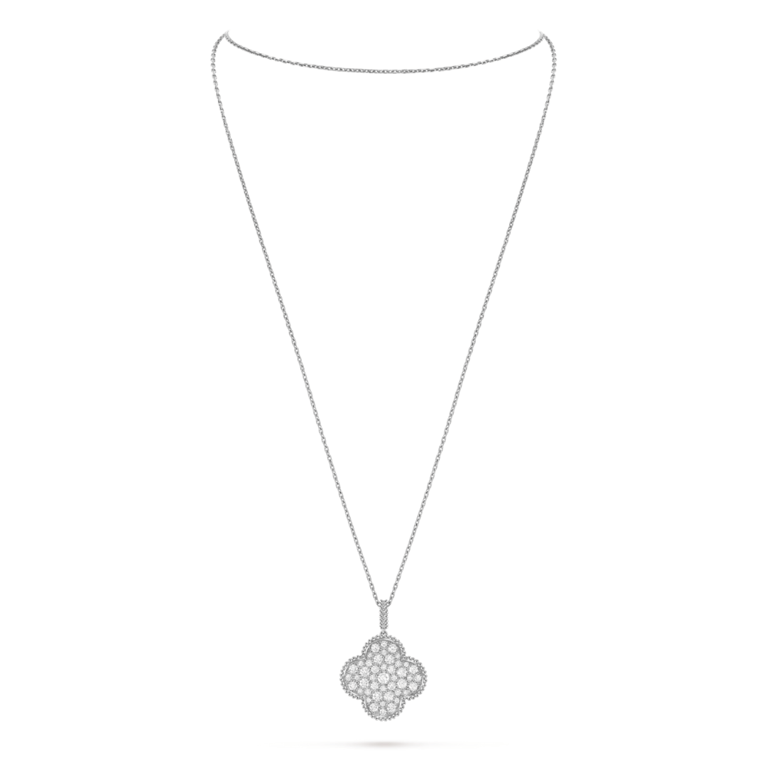 Magic Alhambra Necklace - Image 3